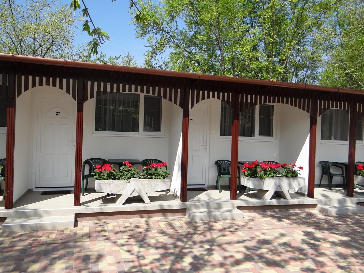 Thermal Motel Kiskunmajsa Exterior foto